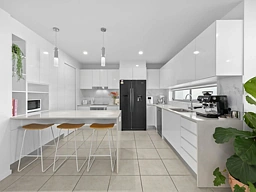 33/14 Bright Place, Birtinya