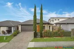 100 Ridgevale Boulevard, Holmview