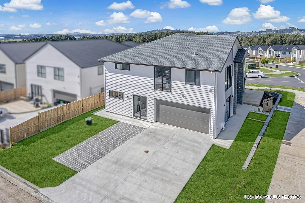 Flat Bush 7Habitaciones MOTIVATED VENDORS PRESENT YOUR OFFER!