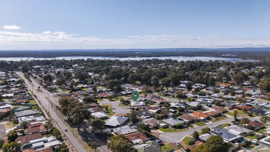 14 Scrubbird Court, Greenfields, WA 6210