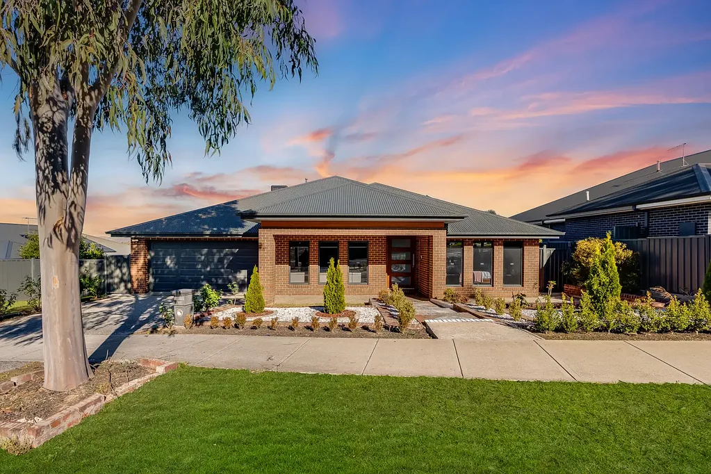 18 Nevada Street, Springdale Heights, NSW 2641
