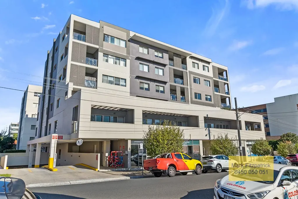 6/17 Warby Street, Campbelltown, NSW 2560