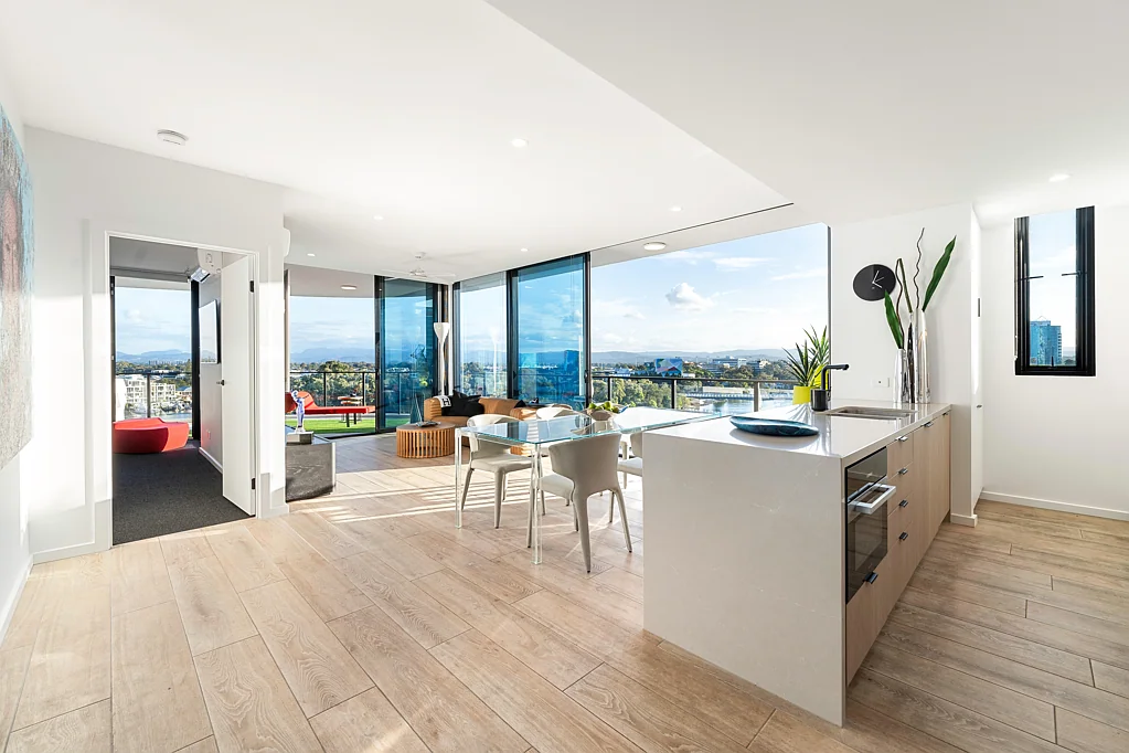 811/256 Stanhill Drive, Surfers Paradise, QLD 4217