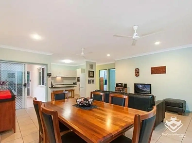 2 Russellia Street, Redlynch, QLD 4870, 4房, 2浴, House