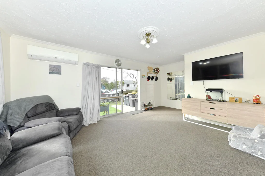 Spreydon 2ห้องนอน Spacious, sunny, and superbly convenient