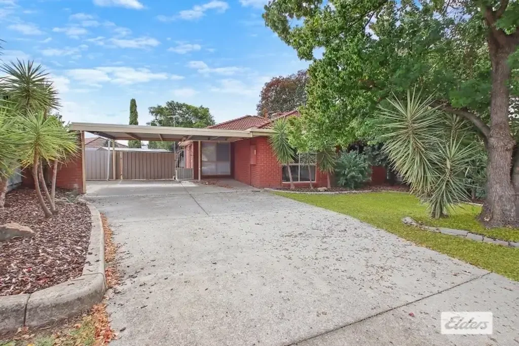 Charming 3-Bedroom Home with Spacious Outdoor Living – Perfect for Families!