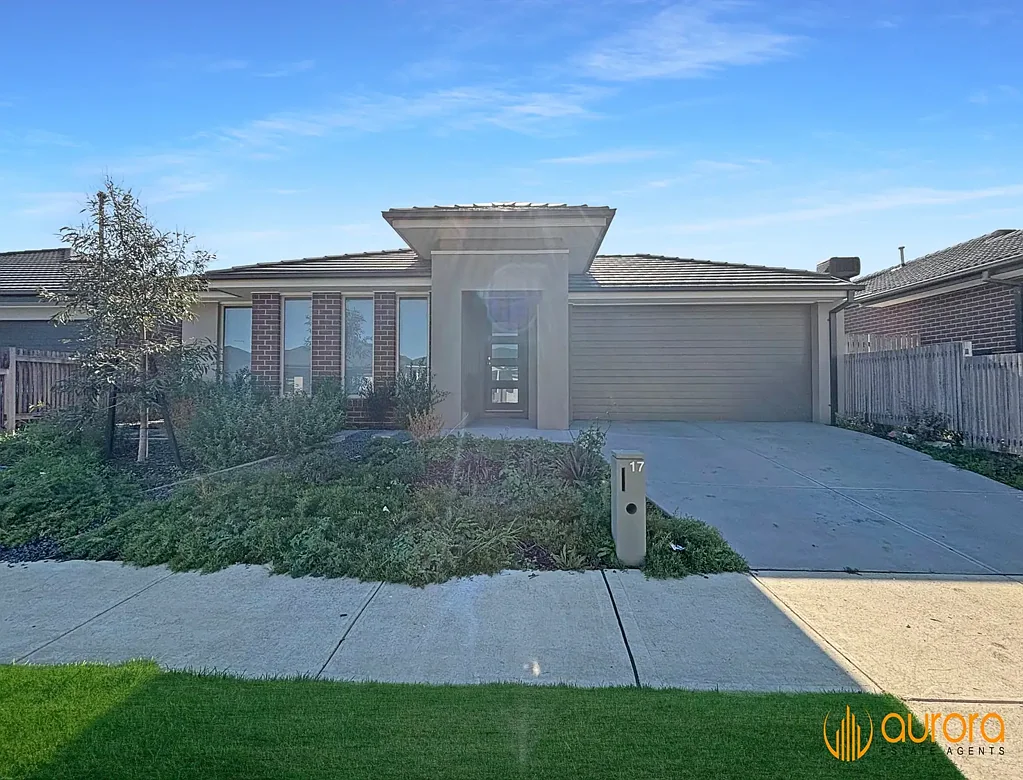 IMMACULATE HOME IN CLYDE NORTH