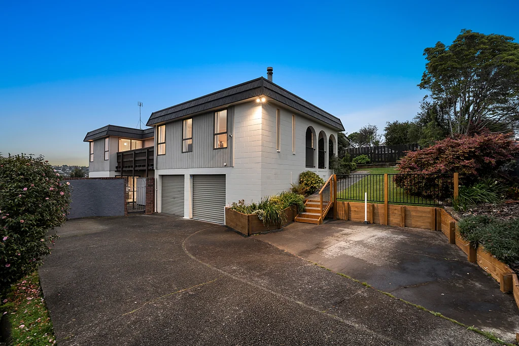 3 Hollyhock Place, Browns Bay, North Shore City, Auckland