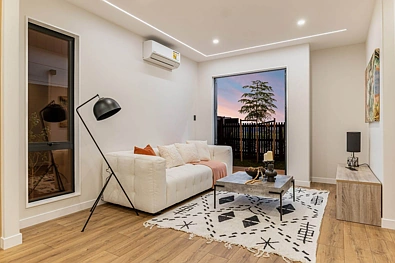 Brand new Stylish , 3 bedroom townhouse