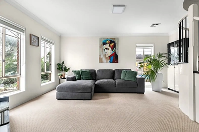 4 Tuck Walk, Fawkner, VIC 3060, 4房, 2浴, House
