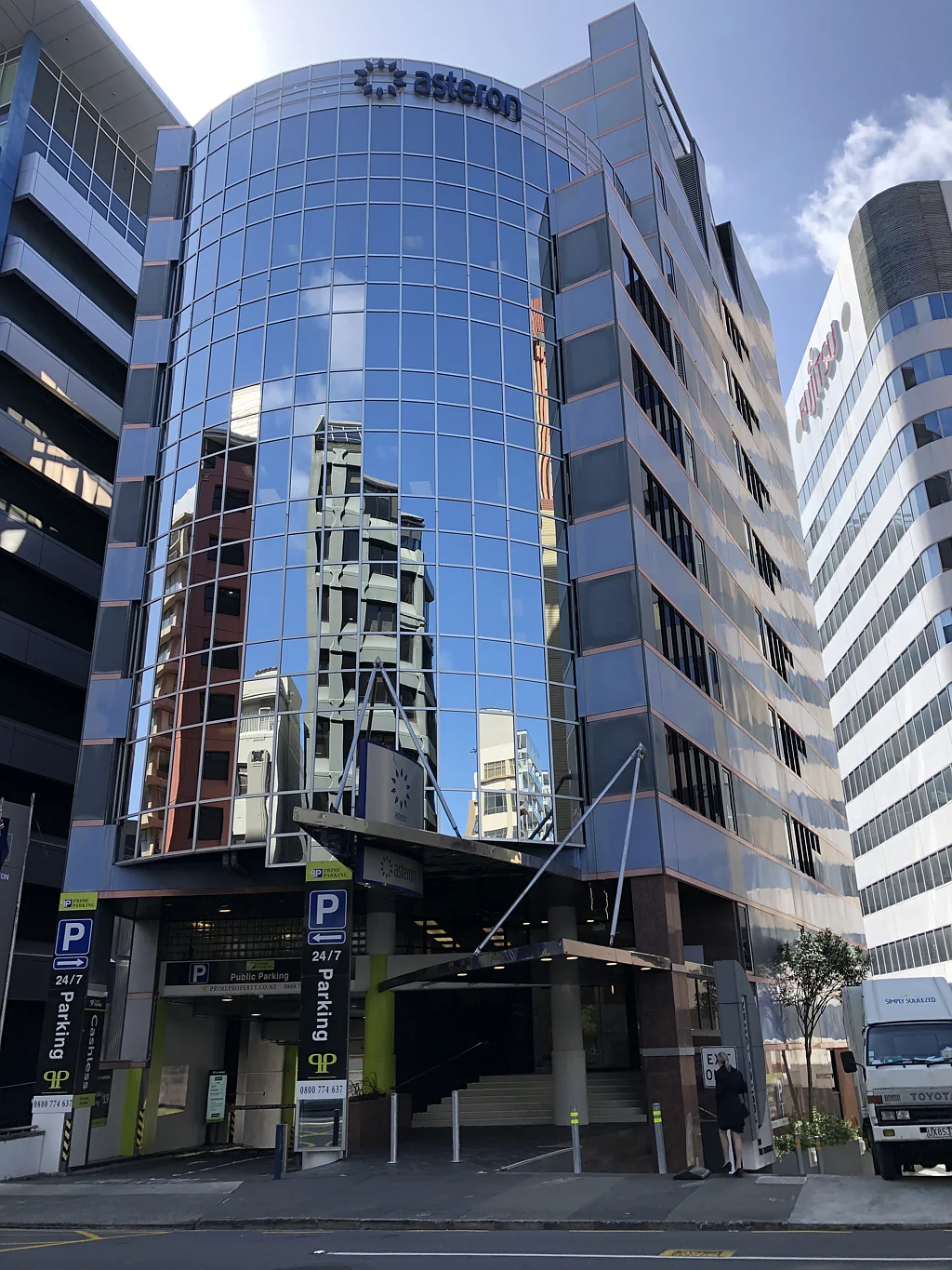 Wellington Central  High Quality Office On The Terrace