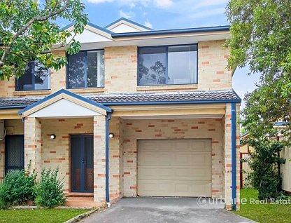 4/39 Abigail Street, Seven Hills, Western Suburbs, 3 Schlafzimmer, 3 Badezimmer, Townhouse