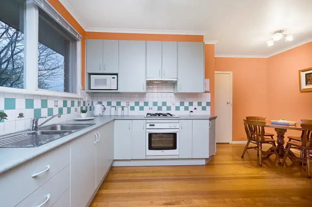 Well Maintained Family Home in Convenient Location