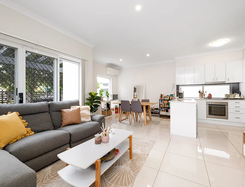 3/106-110 Pembroke Street, Carina, Brisbane - Eastern Region, 3 غرف, 2 حمامات, Townhouse