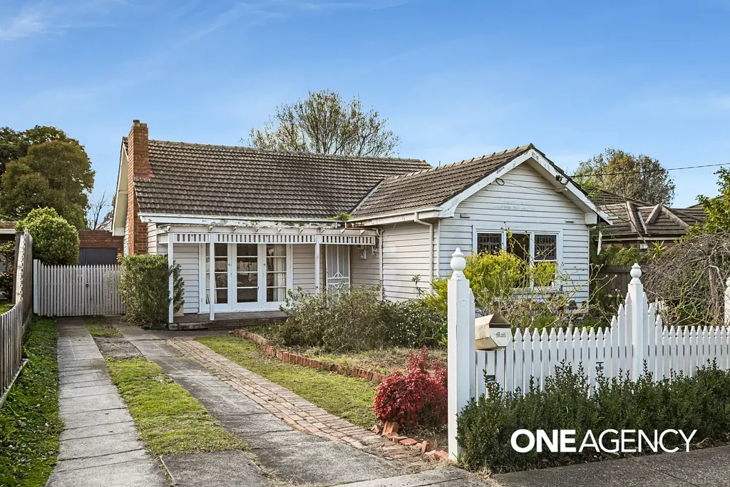 17 Haig Street, Burwood, VIC 3125
