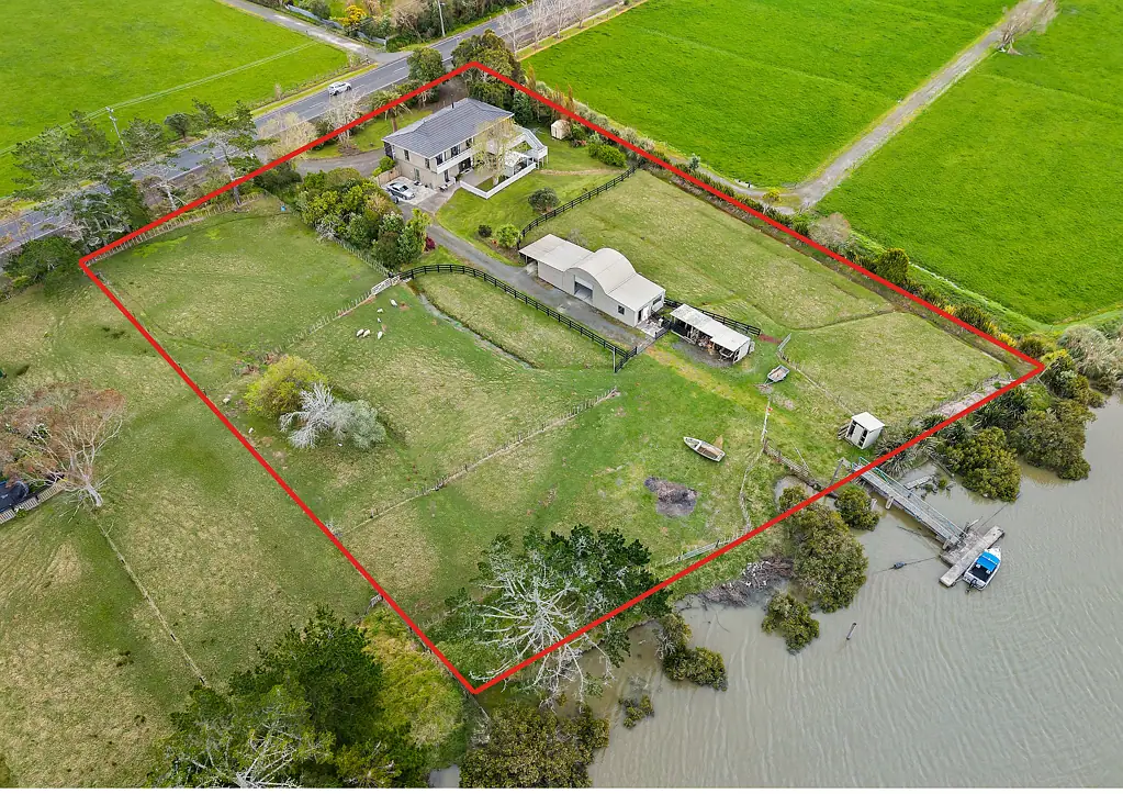 Helensville 5房  Grab this unique opportunity!