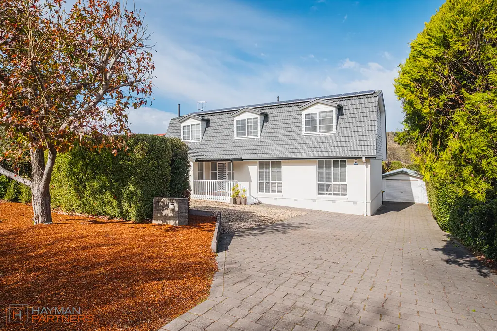 28 Werribee Crescent, Farrer, ACT 2607