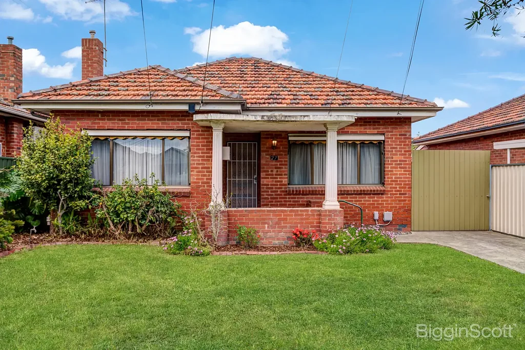 27 Lindenow Street, Maidstone, VIC 3012