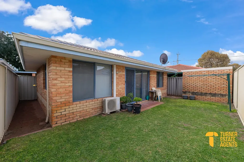 Rockingham 3ห้องนอน More Space, a Backyard and Minutes to the Coast