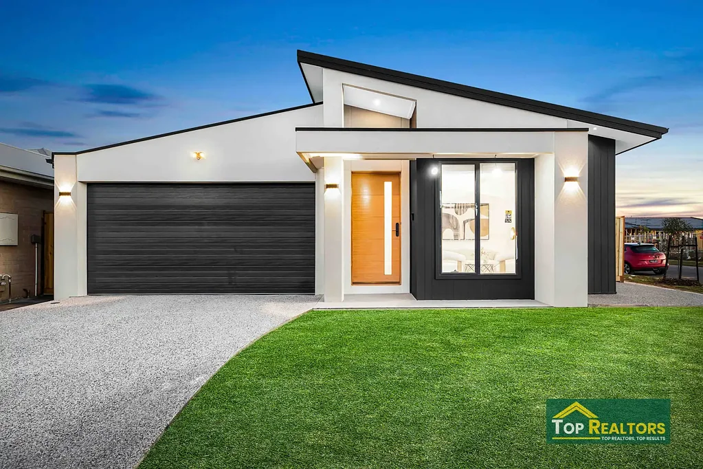 10 Figtree Road, Deanside, VIC 3336