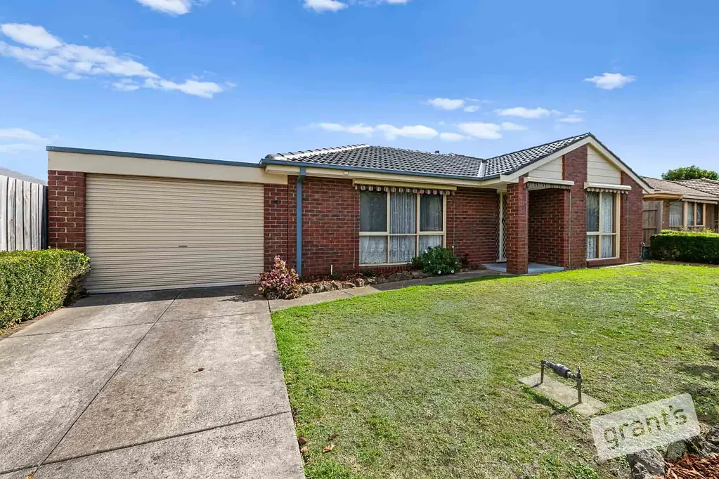 2 Lexcen Close, Berwick, VIC 3806