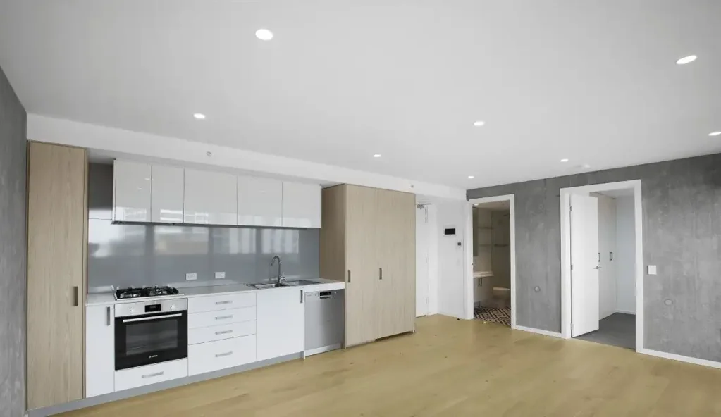2 Bed 2 Bath Spacious Apartment in the Heart of Footscray!