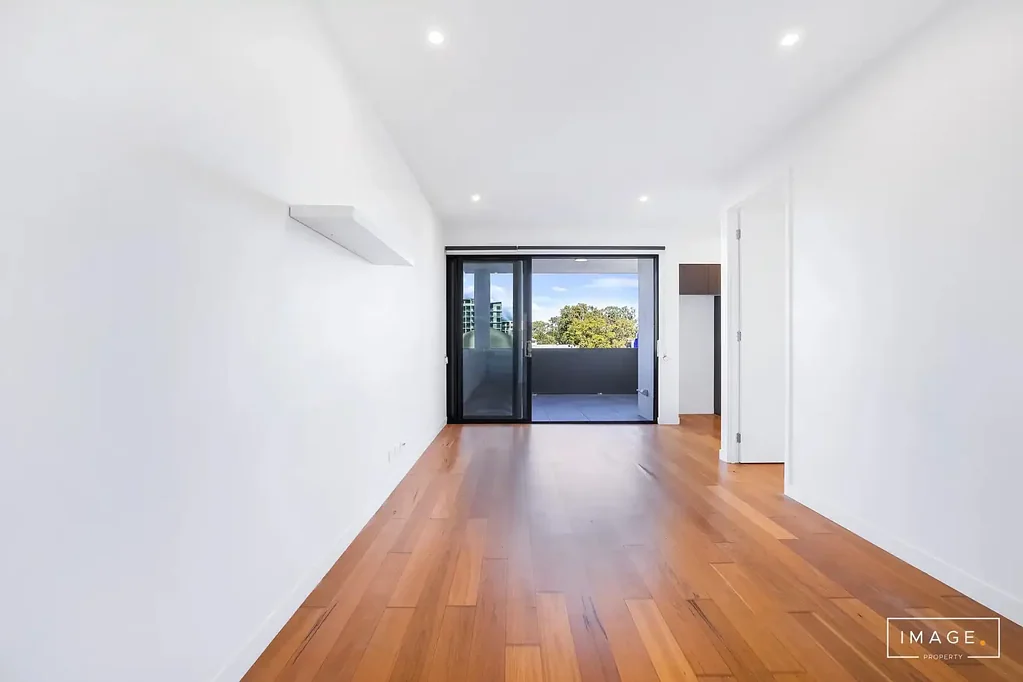 301/133 Clarence Road, Indooroopilly, QLD 4068, 2 slaapkamers, 1 badkamers, Unit