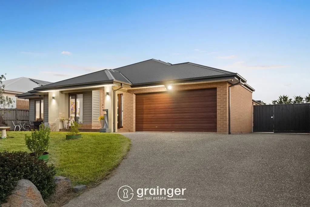 Tooradin 4 Bedroom Stumble into your new Family Retreat on 1,245m²