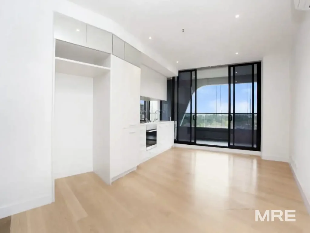 One Bedroom Plus Study