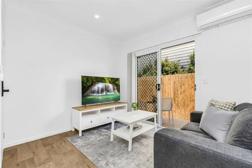 GROUND LEVEL LUXURY STUDIO UNITS IN HEMMANT
