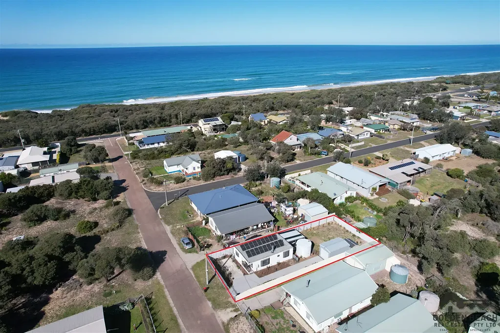 15 Rainbow Road, Golden Beach, VIC 3851