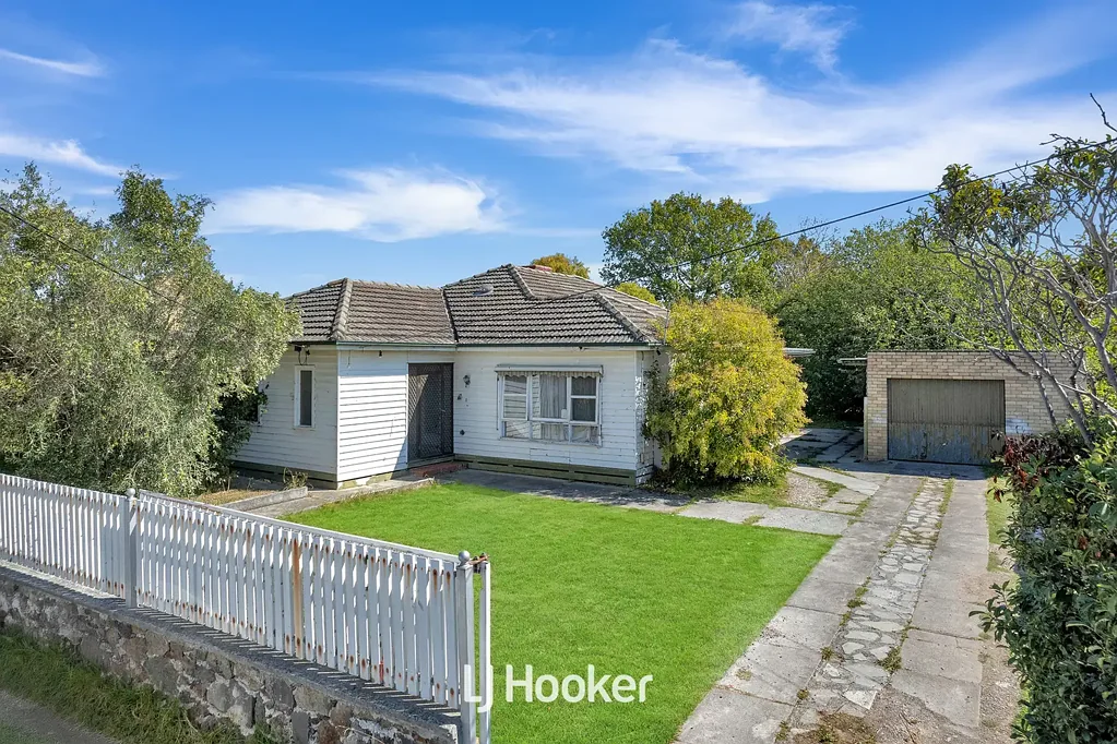 16 Vizard Street, Dandenong, VIC 3175