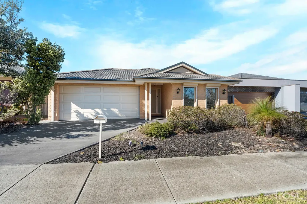 Contact Craig Frost on 0413 018 033 for a Private Tour.