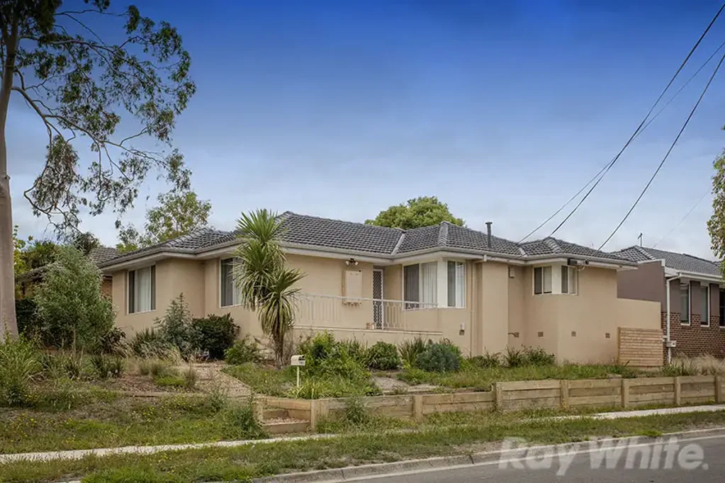 Charming & Convenient 3-Bedroom Home in Boronia!