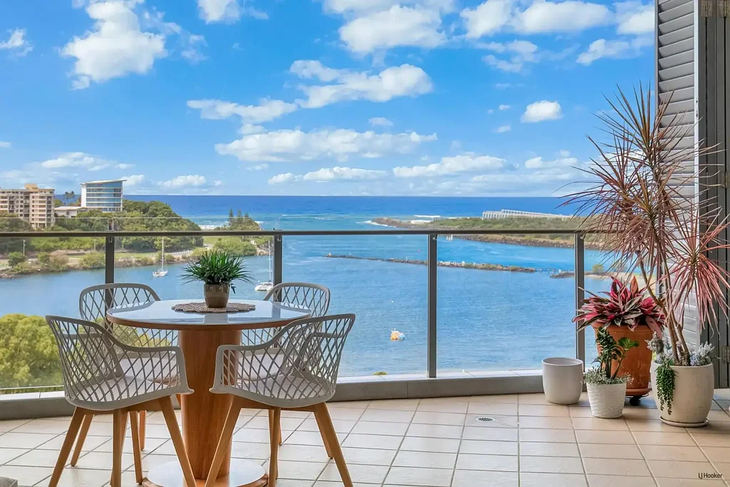Tweed Heads 2房  Tweed Coolangatta Coastal Living! Spectacular Views, Unbeatable Location.