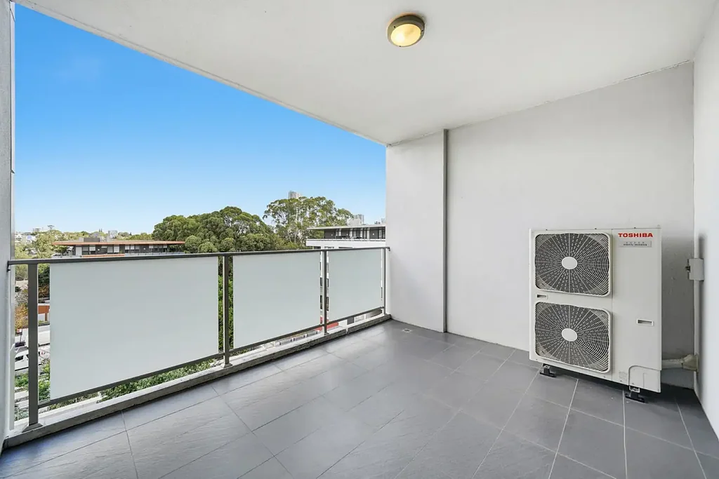 Parramatta 2Moenga Stylish Riverside Living & Dual Balconies