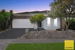 32 Lilyturf Drive, Tarneit