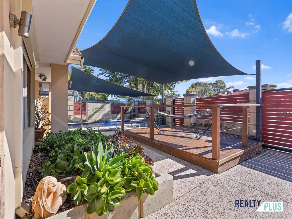 Atwell 4 Slaapkamer The Ultimate Family Haven - Secure, Spacious & Packed with Features