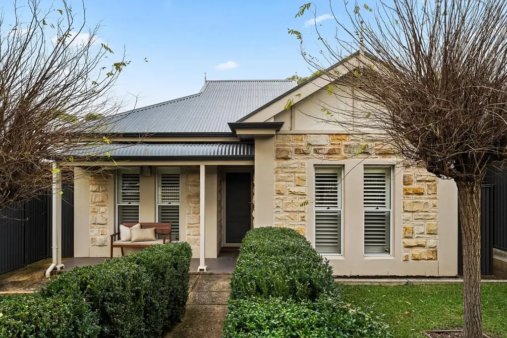 Blackwood 3部屋 An easy-care bungalow reproduction, on the doorstep of every Blackwood Village convenience…