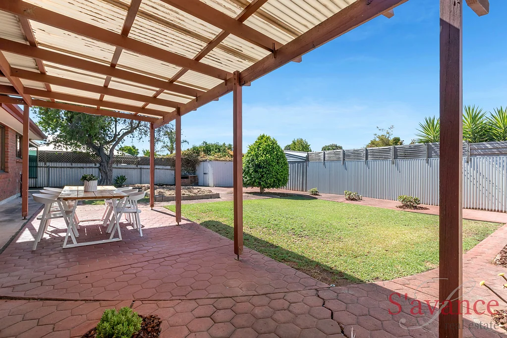 24 Dillon Street, Redwood Park, SA 5097