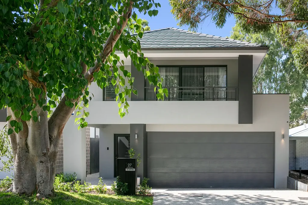 27 Lovegrove Close, Mount Claremont, WA 6010