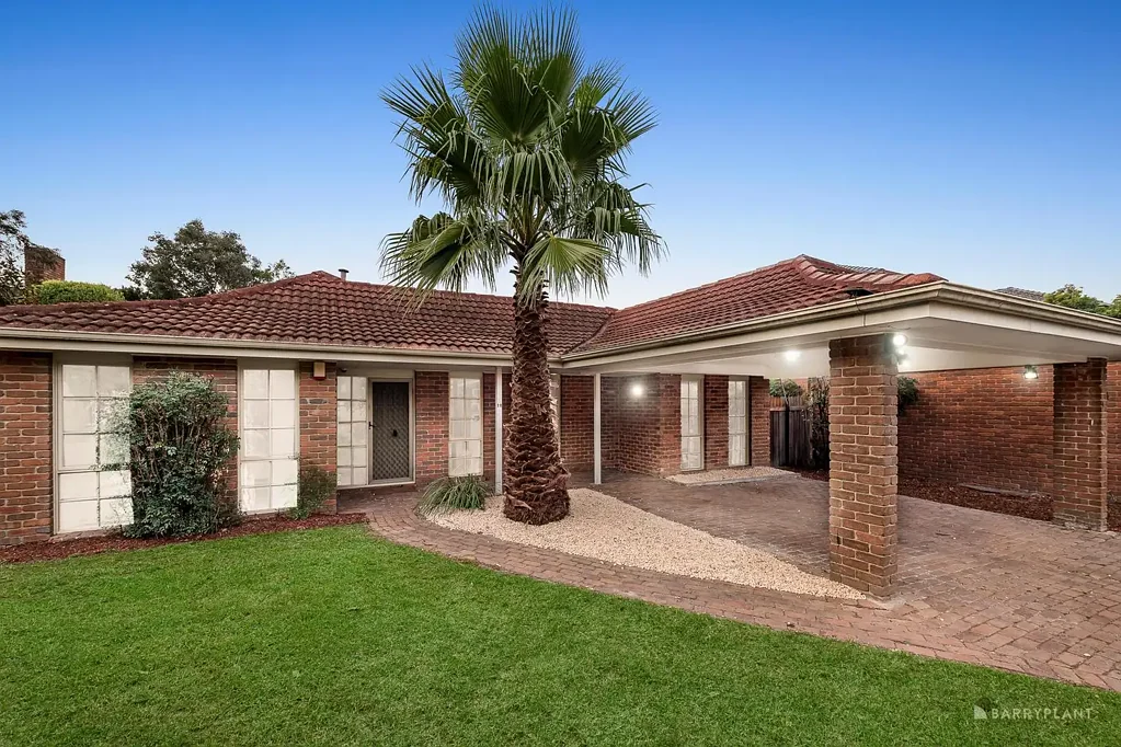 12 Gairlock Court, Doncaster, VIC 3108