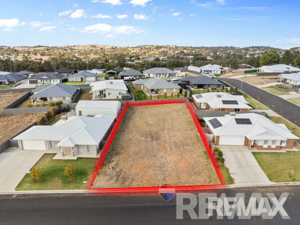 19 Hilton Place, Junee, NSW 2663