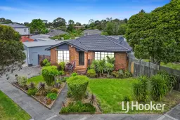 2 Dalvana Court, Hampton Park