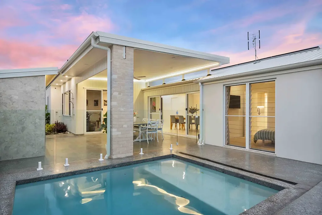 Bokarina 4ਬੈੱਡਰੂਮ One of a Kind Beachside Home - Disregard Previous Price Guide!