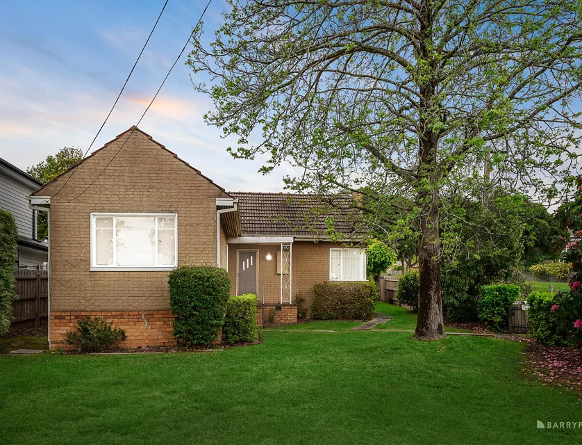 10 Clive Street, Mitcham, VIC 3132, 3部屋, 1バスルーム, House