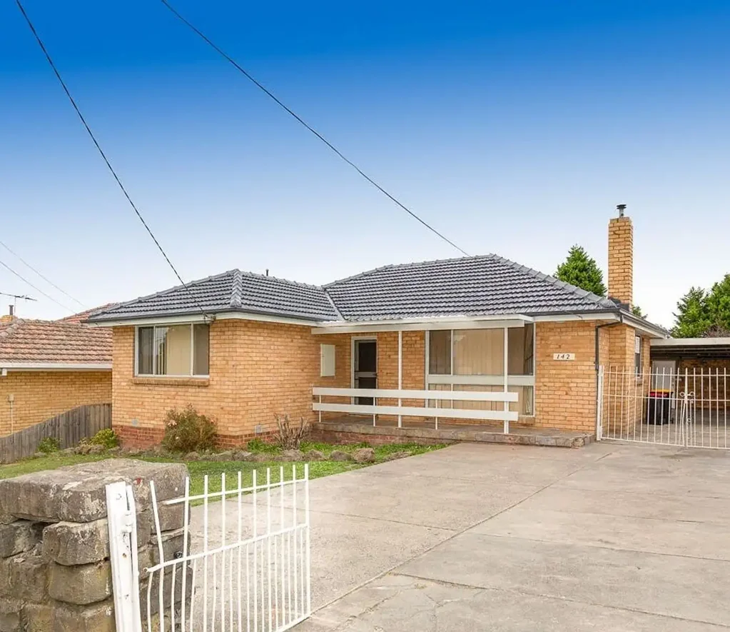 The Brief: Spacious 3-Bedroom Family Home in Prime Dandenong Location