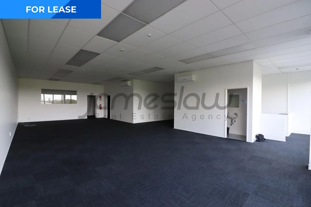 Mount Wellington Light-Filled Level 1 Office