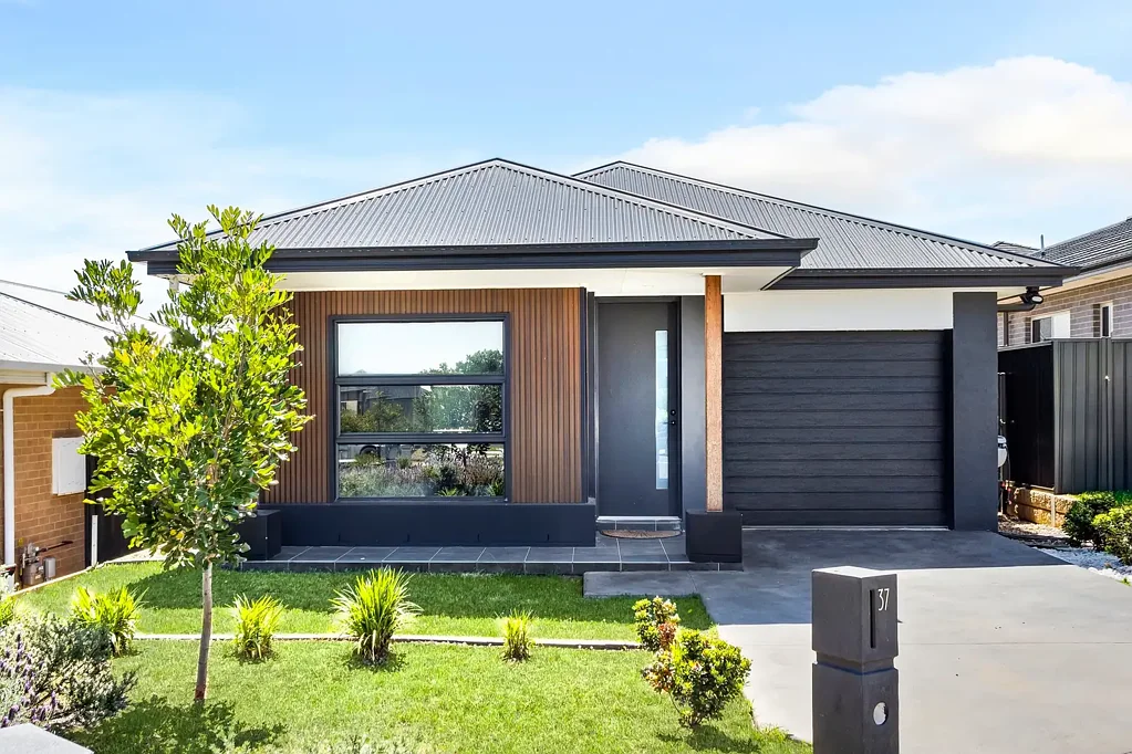 37 Melton Circuit, Gregory Hills, NSW 2557