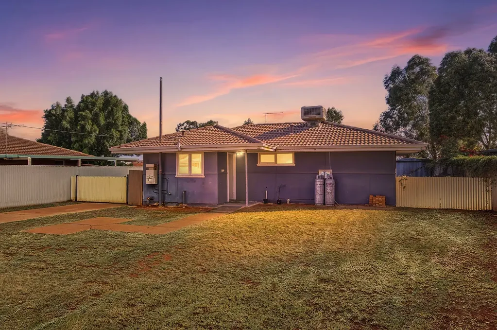 South Kalgoorlie 3બેડરૂમ A Smart Start or Strong Investment Opportunity